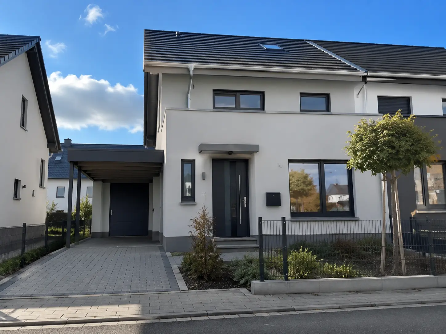 Einfamilienhaus mit Carport im Landkreis Erlangen-Höchstadt